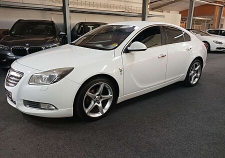 Opel Insignia OPC LINE Innovat NAVI T.LEDER TUV NEU