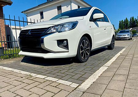 Mitsubishi Space Star 1.2 CVT Intro Edition+