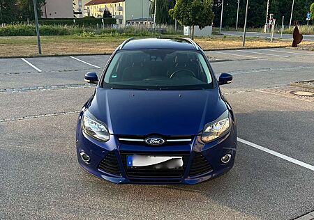 Ford Focus Turnier Diesel Turnier 2.0 TDCi DPF Aut. Tit