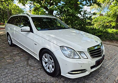Mercedes-Benz E 220 T CDI DPF BlueEFFICIENCY 7G-TRONIC Avantgarde