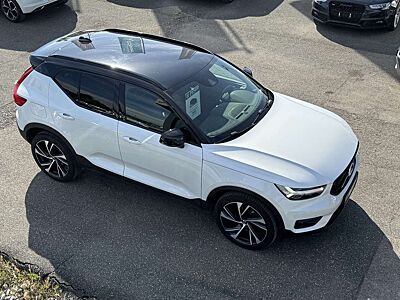 Volvo XC40 2.0 AWD R-Design AHK LED KLIMA PDC KESSY
