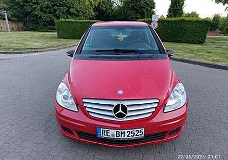 Mercedes-Benz B 180 CDI Autotronic