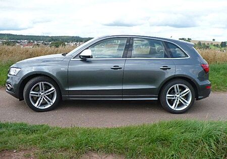 Audi SQ5 3.0 TDI quattro tiptronic
