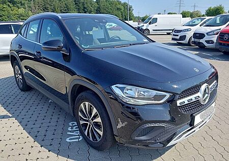 Mercedes-Benz GLA 250 e Pano*Kamera*Sound*LED*Virtual*Leder