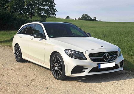 Mercedes-Benz C 300 T 9G-TRONIC AMG Line