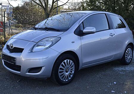 Toyota Yaris Cool Edition/KLIMA/1HAND/TÜV 11/2026