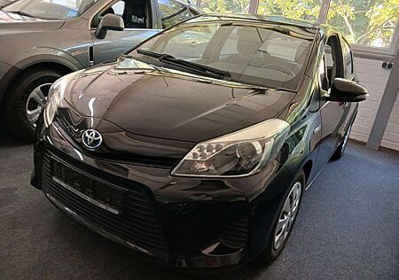 Toyota Yaris Hybrid Life AUTOM GARANTIE SR WR KAMERA