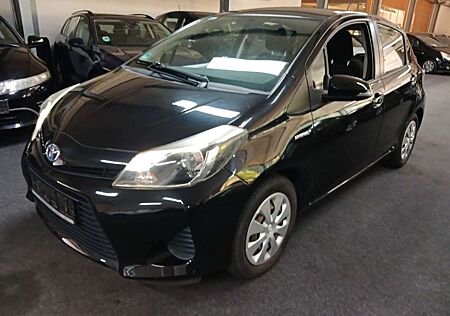 Toyota Yaris Hybrid Life AUTOM GARANTIE SR WR KAMERA