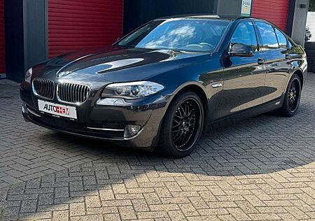 BMW 528 i Lim. Xenon Leder Navi Kamera ACC
