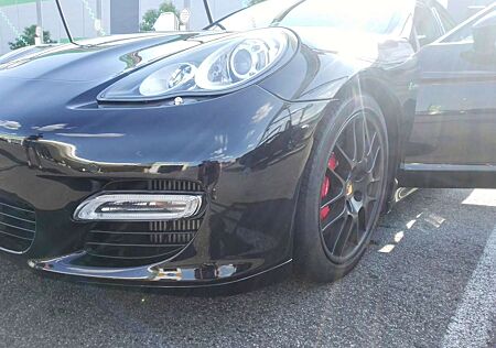 Porsche Panamera Turbo PDK