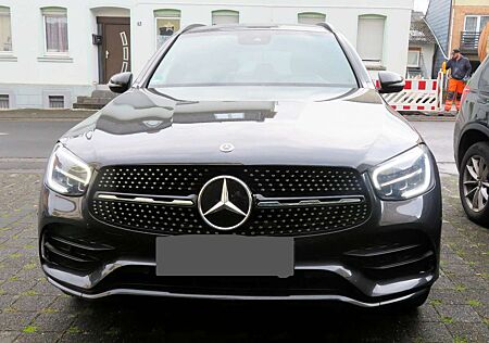 Mercedes-Benz GLC 220 d 4Matic 9G-TRONIC AMG Line