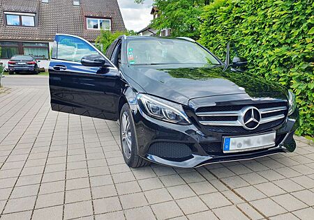 Mercedes-Benz C 200 T 4Matic 7G-TRONIC Avantgarde