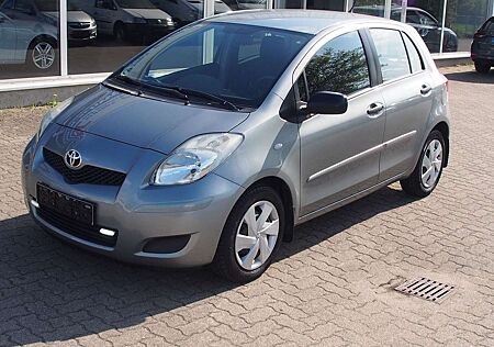 Toyota Yaris Cool/ Scheckheftgepflegt/