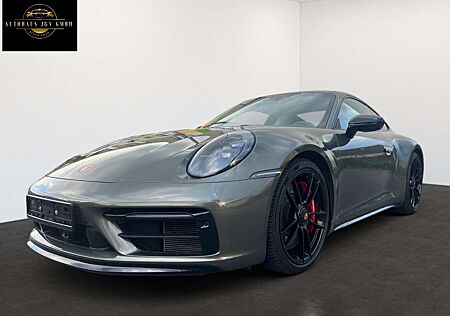 Porsche 911 Carrera 4 GTS,Matrix, Lift.Pano.Vierradlenku