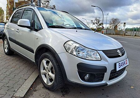 Suzuki SX4 1Hand 12 Monate Garantie Serviceheft