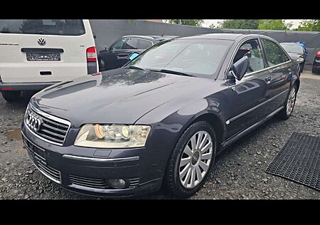 Audi A8 3.7 quattro