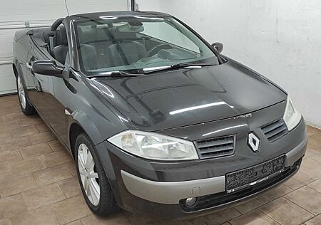 Renault Megane 2.0 CABRIO *TÜV NEU* KLIMA EURO-4 SERVO ALU ABS