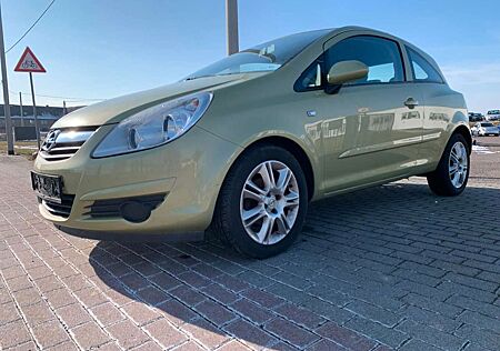 Opel Corsa D Edition 1.2