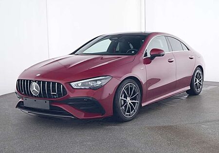 Mercedes-Benz CLA 35 AMG 4M Pano*AHK*Distr*MULTIBEAM*Standheiz