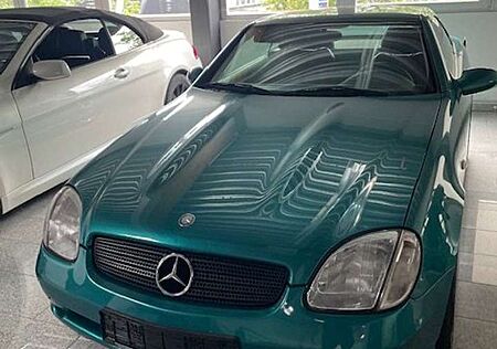 Mercedes-Benz SLK 230 Kompressor/AMG Styling Paket 1