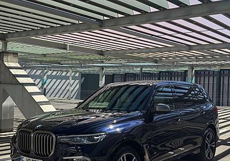 BMW X7 M M50 d