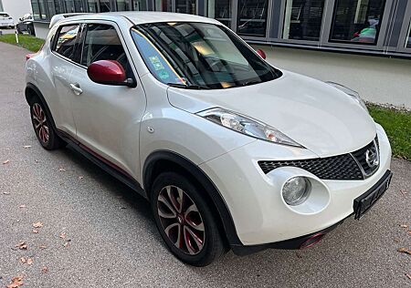 Nissan Juke Tekna~4x4~Automatik~Kamera~Leder~8 Fach bereift