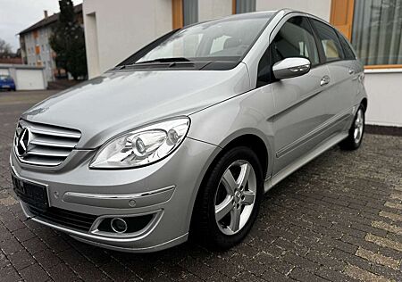 Mercedes-Benz B 200 *AUTOMATIK*AHK*PDC*SHZ*TÜV NEU*KLIMA*