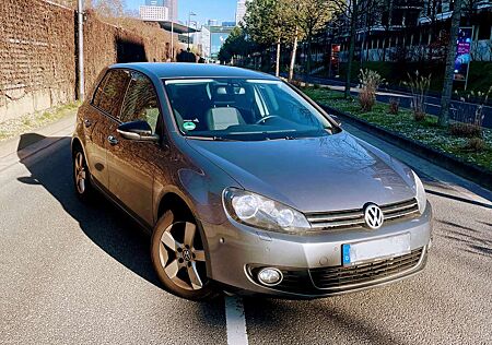 VW Golf Volkswagen 1.4 TSI Style * Sitzheizung * Scheckheft * Park-As
