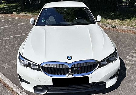 BMW 330i 330 Aut. Sport Line