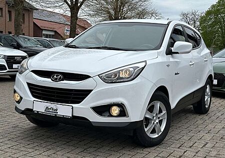 Hyundai ix35 blue Finale 2WD 2 .Hand