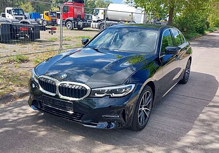 BMW 320i 320 3er Aut. Advantage NAVI SCHIEBEDACH LED