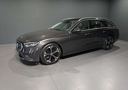 Mercedes-Benz E 220 gebraucht kaufen Mercedes-Benz E 220 d T Pano SpurW W-Paket PDC SHZ LED SpurH
