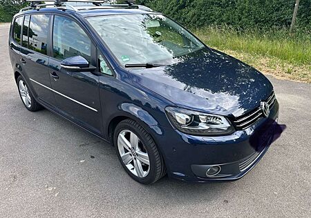 VW Touran Volkswagen Highline