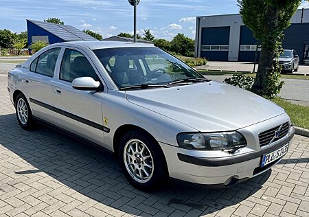 Volvo S60 2.4