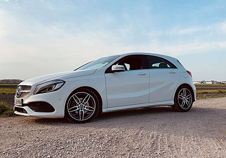 Mercedes-Benz A 200 7G-DCTAMG Line
