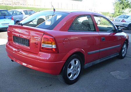 Opel Astra 1.6 / Klimaanlage / Tüv 02-2025 / Airbag...
