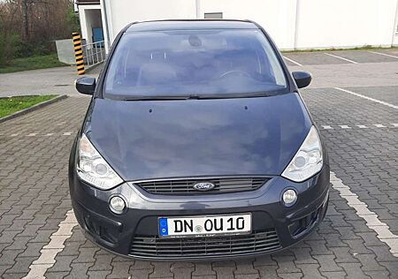 Ford S-Max Galaxy Diesel 2.2 TDCi DPF Titanium