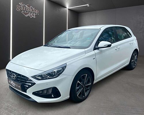 Hyundai i30 1.5 T-GDI Hybrid Trend