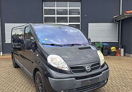 Nissan Primastar Kombi L2H1 2.9t (9 Sitze)