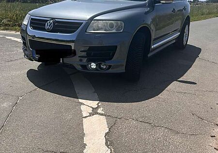 VW Touareg Volkswagen 3.0 V6 TDI DPF Automatik Individual