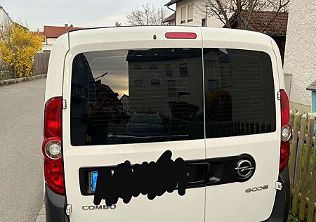 Opel Combo -D-VAN