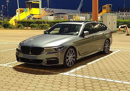 BMW 530 dTouringxdrive MPaket LED/Zusatzalarmanlage/Pano