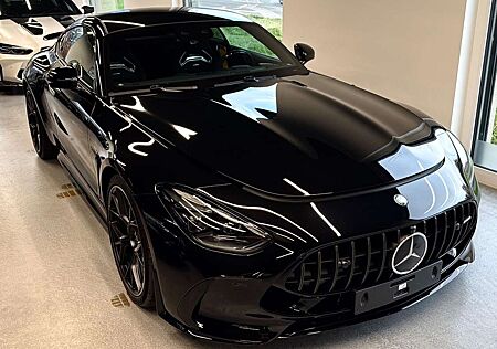 Mercedes-Benz AMG GT 63 4M+ COUPE PERFORMANCE CARBON BURMESTER
