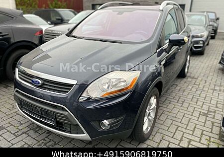 Ford Kuga Titanium/Leder/Klima/Navi/4x4/Panorama/PDC/