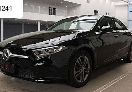Mercedes-Benz A 250 A250 e Kam Stufenheck Teilleder Navi