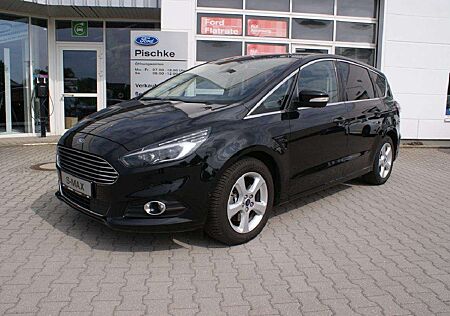 Ford S-Max Titanium AWD LED Navi Gl.Dach 7Sitze