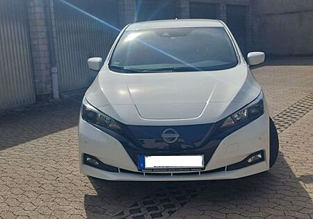Nissan Leaf 40 kWh N-Connecta