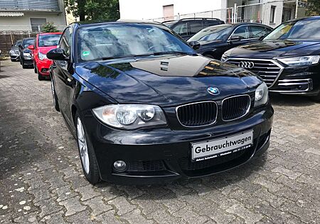 BMW 120d 120 Coupe M Sportpaket*(!160kw!)*17"Zoll*Leder