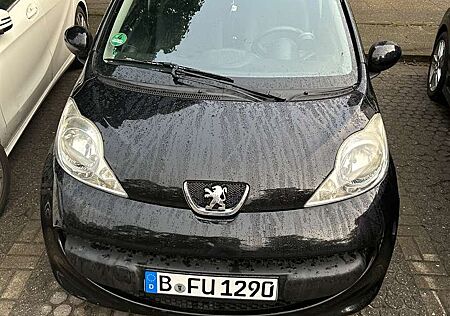 Peugeot 107 70 2-Tronic Filou