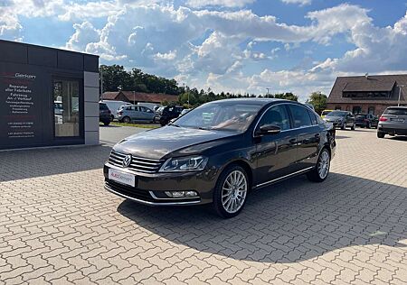VW Passat Volkswagen Lim. 2.0 TDI Comfortline AHK 1HD PDC